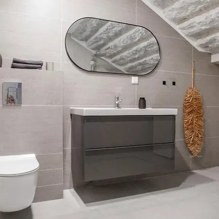 Apartment Center In The Heart Of